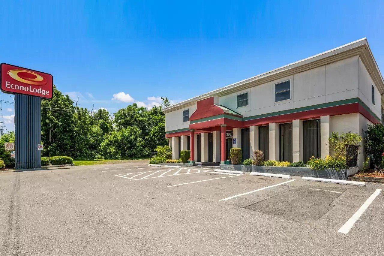 New Windsor Econo Lodge Stewart International Airport מראה חיצוני תמונה