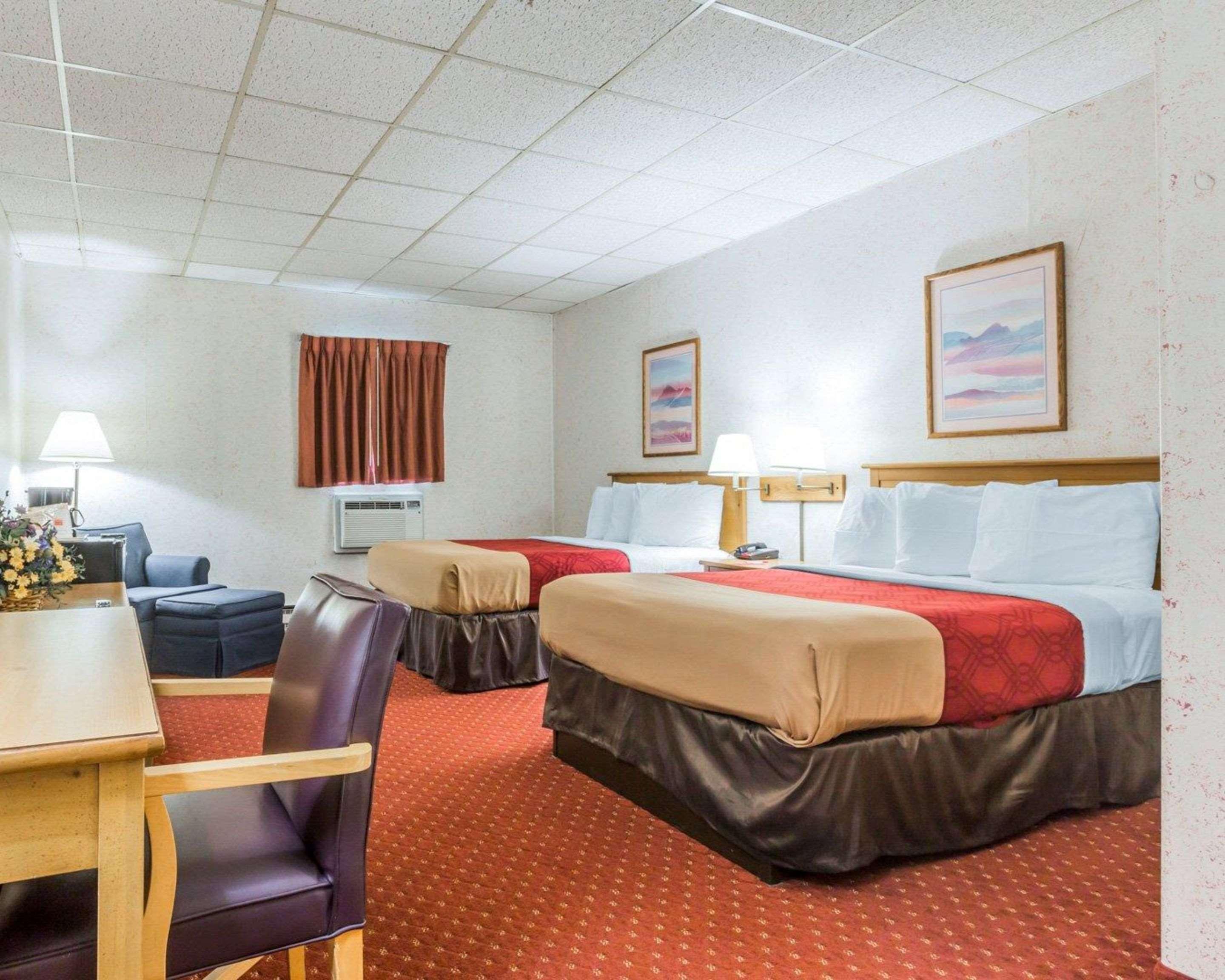 New Windsor Econo Lodge Stewart International Airport מראה חיצוני תמונה