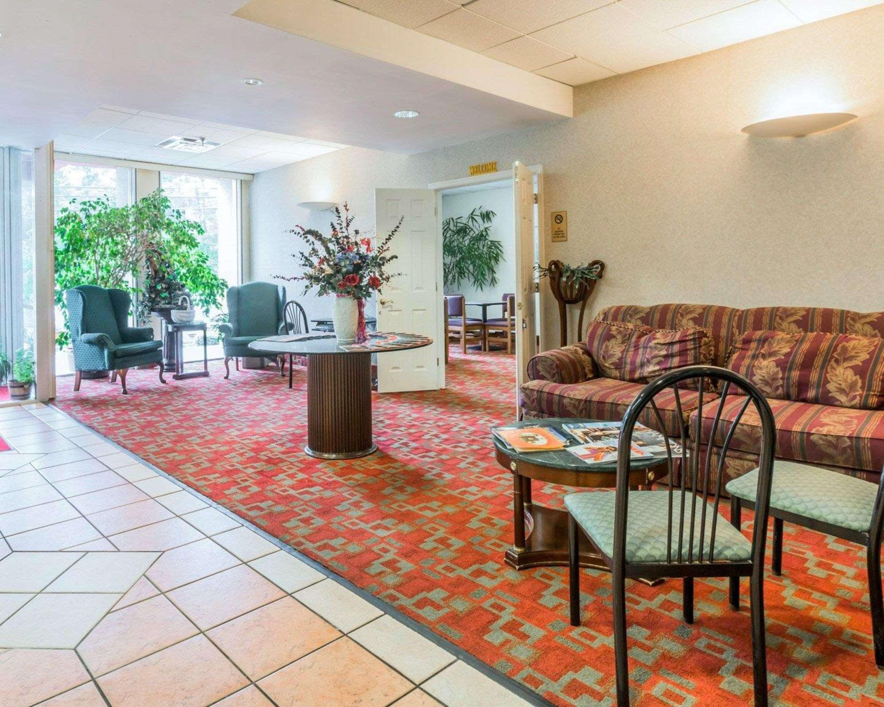 New Windsor Econo Lodge Stewart International Airport מראה חיצוני תמונה